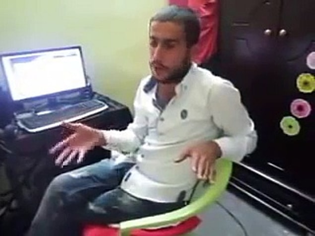 9. DJ Dikkat adıyla tanınan Mehmet Aykan'ın diss videosu, yıllardır internette en çok paylaşılan caps'lerden biri.