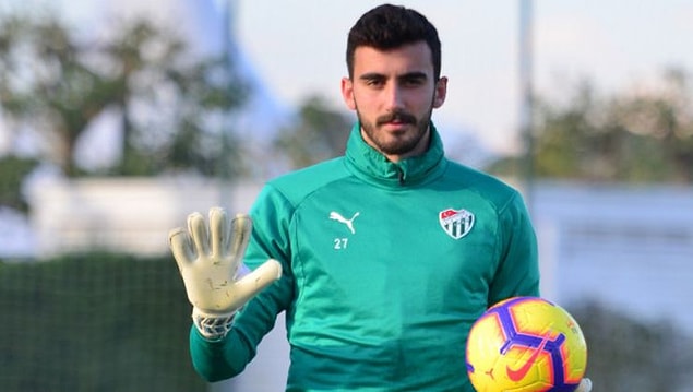 17. Muhammed Şengezer / Bursaspor ➡️ Başakşehir