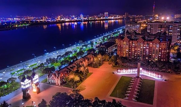 12. Жителей города Благовещенск называют...