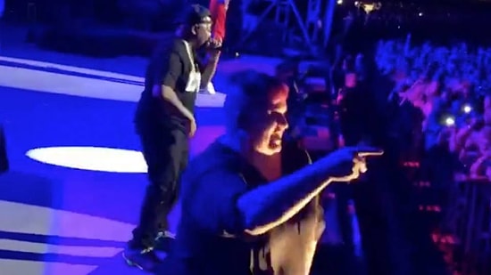 Dünyanın En Hızlı Rapçisinin Konserinde Harikalar Yaratan İşaret Dili Tercümanı!