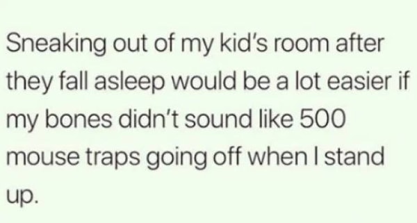 17. Выскальзывать из детской, когда они заснули, было бы проще, если бы мои кости не хрустели, когда я встаю, как старый паркет из ужастика