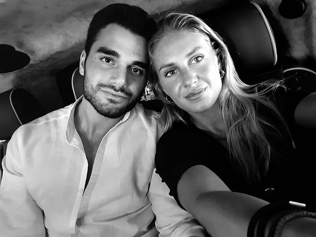 11. Survivor, yeni bir aşkın daha filizlenmesine sebep oldu. Atakan ve Katerina Dalaka, yaşadıkları aşkı sosyal medyada paylaşmaya başladı.