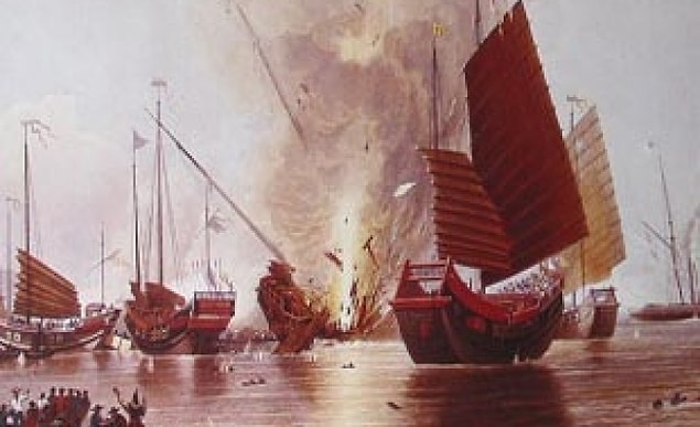 1842 - İngiltere ile Çin arasında "Afyon Savaşı"nı sona erdiren Nanking Antlaşması imzalandı.