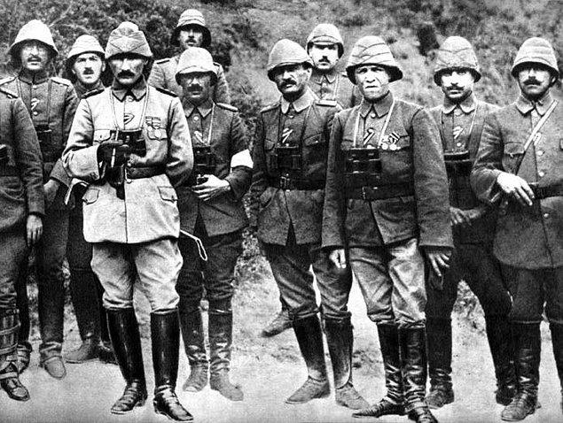 1915 - İkinci Anafartalar Muharebesi kazanıldı.