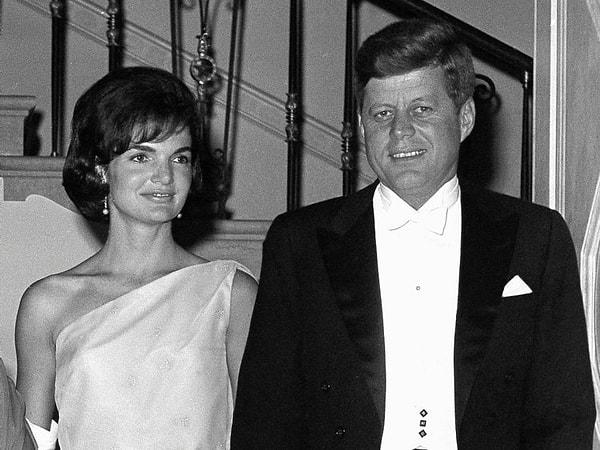 6. Eski ABD Başkanı John F. Kennedy'nin eşi kimdir?