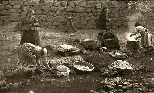 2. Zir Vadisi'nde çamaşır günü, Ankara, 1929.