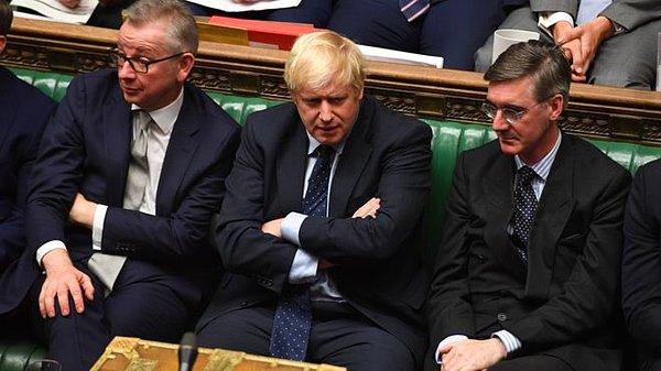 Başbakan Johnson, oylamanın ardından yaptığı konuşmada, parlamentonun anlaşmasız Brexit'i önleyecek bir yasa çıkarması halinde ülkeyi erken seçime götürmek için bir teklifi parlamentoya sunacağını açıkladı.