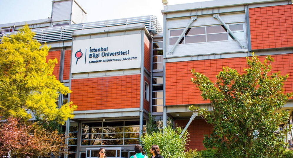 İstanbul Bilgi Üniversitesi Vakfı'ndan 'El Değiştirme' Açıklaması: 'Akademik Kadro Görevine Devam Edecek'