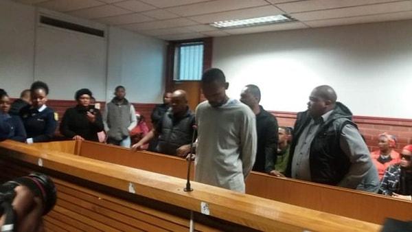 Güney Afrika Polisi, peşine düştüğü baba Sibusiso Mpungose’yi (41) ertesi gün gözaltına aldı.