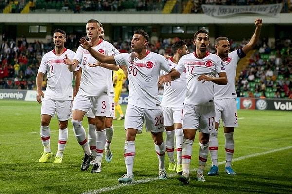 A Milli Takımımız, Cenk Tosun (2), Deniz Türüç ve Yusuf Yazıcı'nın attığı gollerle rakibini 4-0 yendi ve puanını 15'e yükseltti.