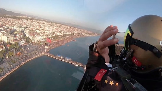 SOLOTÜRK'ün Gökyüzünde Harikalar Yarattığı Gösterisini Bir de Kokpit İçinden İzleyin!