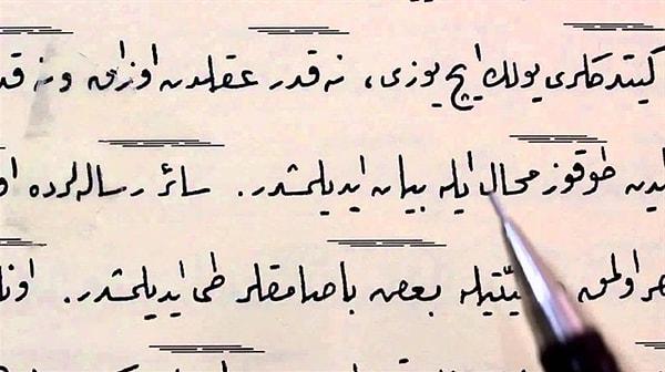 Osmanlıca denildiğinde akıllara Arapça yahut Farsça gelir ama alfabe farkı olsa da okunan kelimeler, cümle yapıları Türkçe'dir.