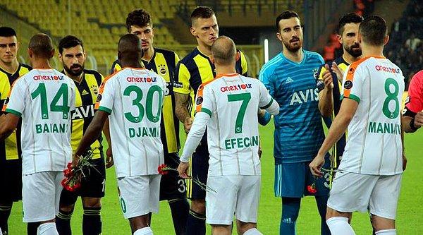 Fenerbahçe ile Alanyaspor, Süper Lig'de yarın 7. kez karşı karşıya gelecek. İki takım arasında geride kalan 6 maçtan 4'ünü Fenerbahçe, birini Alanyaspor kazandı, bir müsabaka da berabere sonuçlandı.