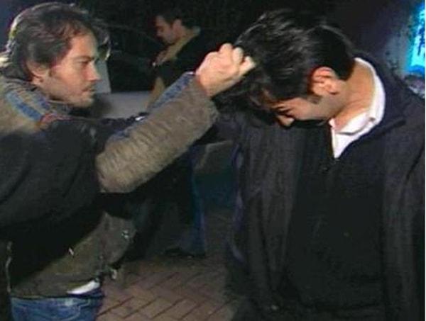 12. Ozan Doğulu, 2004 yılında Yasemin Kozanoğlu ile birlikteyken görüntülenmesine kızıp bir muhabirin yüzünü ısırıp saçlarını çekmişti.