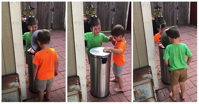 Minikler çöp kutusunu da oyuncağa çevirdi, hem de aslında tehlikeli bir oyuncağa. Ancak onlar oldukça eğleniyor gibiler 😍