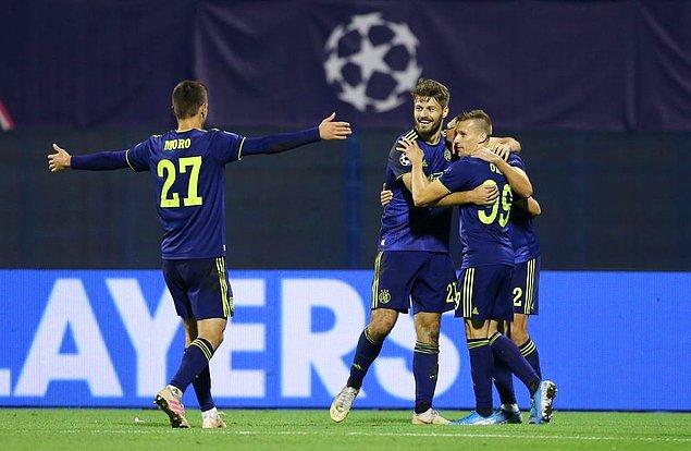 Kendi sahasında Atalanta'yı konuk eden Dinamo Zagreb baştan sona kadar üstün götürdüğü maçta rakibini 4-0 mağlup etmeyi başardı.