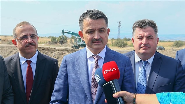 Tarım ve Orman Bakanı Pakdemirli, Pendik'teki yangına ilişkin, "Yakalanan kişiyle ilgili görünen o ki bir terör bağlantısı mevcut." dedi.