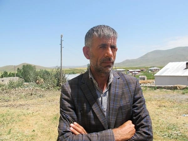 Mahkeme başkanı babaya "Ne ciddiyetsiz adamsın" diye çıkıştı