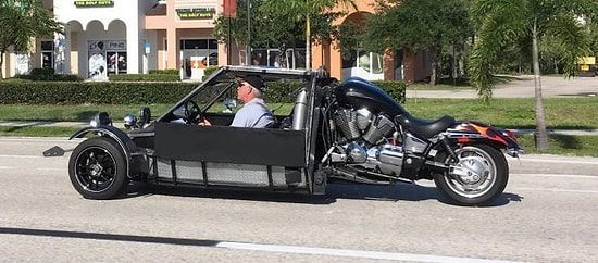 48 машин, владельцы которых явно хотели выделиться из толпы (и у них удалось!)