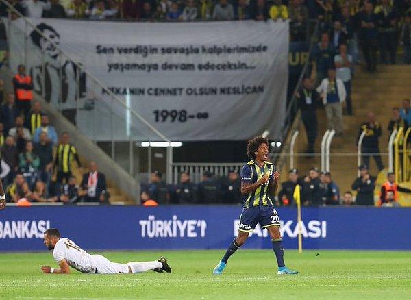 İkinci yarıya da iyi başlayan Fenerbahçe aradığı golü 73. dakikada buldu.