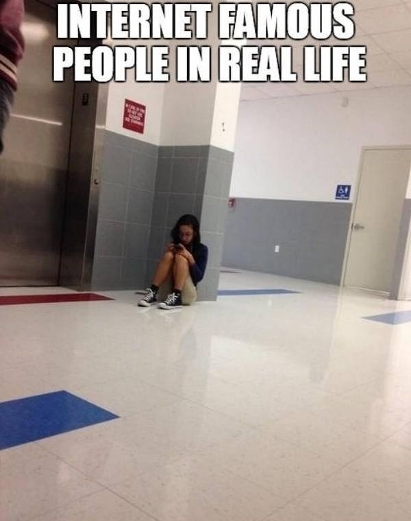 19. Как выглядит большинство блоггеров в реальной жизни: