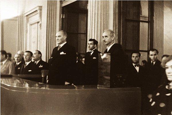 1932 - Türk Dil Kurultayı toplandı. Dil Bayramı ilk kez kutlandı.