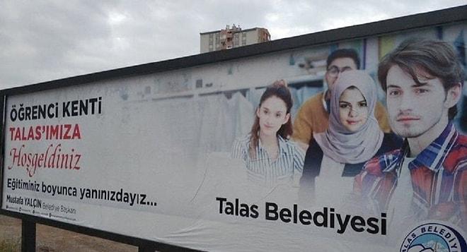 Kayseri'de Photoshoplu Billboard: Talas Belediyesi Ünlü Yıldız Selena Gomez'e Başörtüsü Taktı