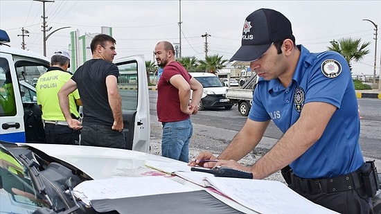 Sürücülere Ceza Yağdı: Araçta Sigara Yasağı Türkiye'nin Gündeminde