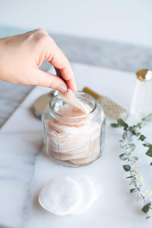 11. Su + Jojoba yağı + Kastil sabunu