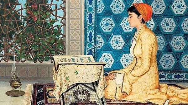 Bonhams'ın "19. Yüzyıl Avrupa, Victoria Dönemi ve İngiliz Empresyonist Sanatı" müzayedesinde satılan eserde, rahledeki Kur'an-ı Kerim'in önünde diz çökmüş genç bir kadın resmediliyor.