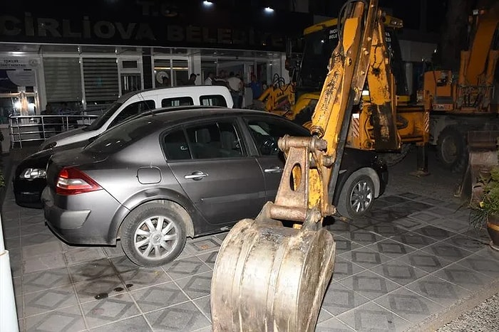 İşçiler Davayı Kazandı, Belediye Başkanının Makam Aracına Haciz Geldi