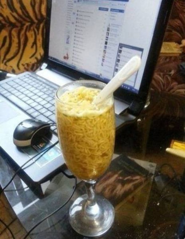 22. Когда кушать хочется, а чистых тарелок нет