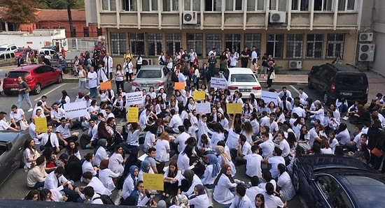 Betonda 'Deniz Kumu' Bulundu: İstanbul Üniversitesi Diş Hekimliği Fakültesi'ndeki 7 Bina Tahliye Edilecek