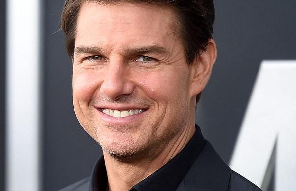 11. Tom Cruise asimetrik bir yüze sahip.