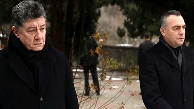 Ne diyelim ki... Herkesin birbirine saygı duyduğu zamanlar diliyoruz!