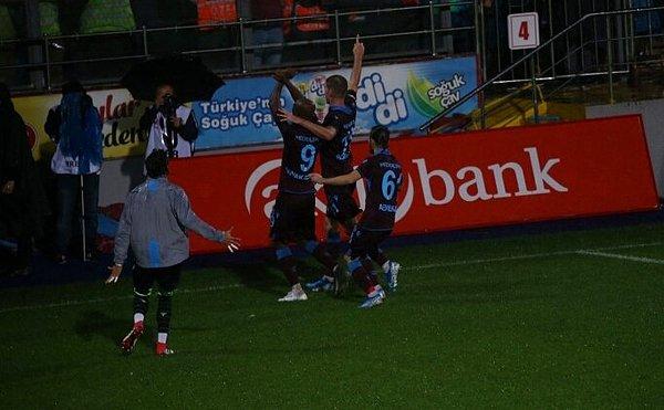 Trabzonspor 90. dakikada Anthony Nwakaeme'nin attığı golle karşılaşmadan 3 puanla ayrılan taraf oldu.