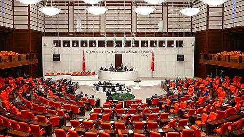 Süleyman Soylu Krizi: AKP, Meclis Araştırma Komisyonu Kurulmasını Salı Günü Değerlendirecek