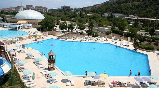 5. İzmir: Hem termal hem tatil keyfi.