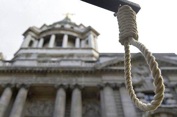 1981 - Fransa'da ölüm cezası kaldırıldı.