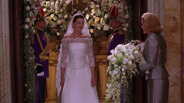10. Anne Hathaway / The Princess Diaries 2: Royal Engagement