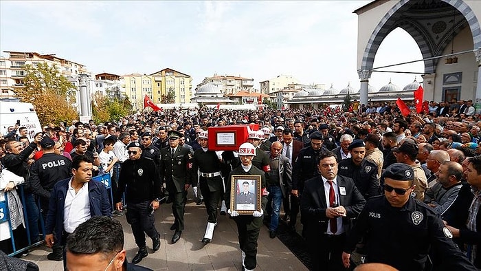 Kırıkkale ve Adıyaman'a Ateş Düştü: Üsteğmen Çelebi Bozbıyık ve Uzman Onbaşı Mesut Çelik Son Yolculuklarına Uğurlandı