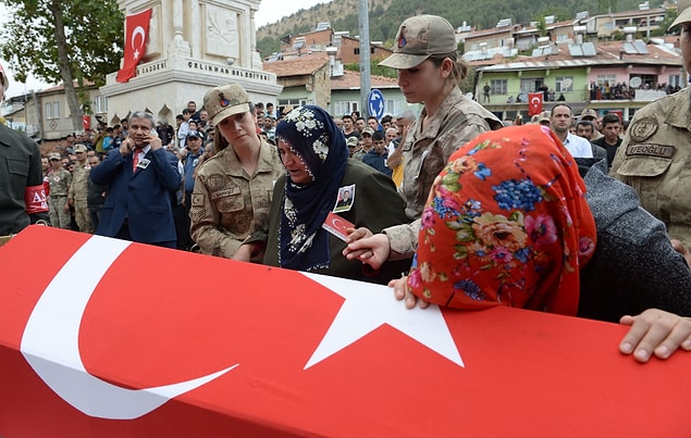 "Vatan sağ olsun"