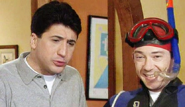 İlk kanka Müfit.