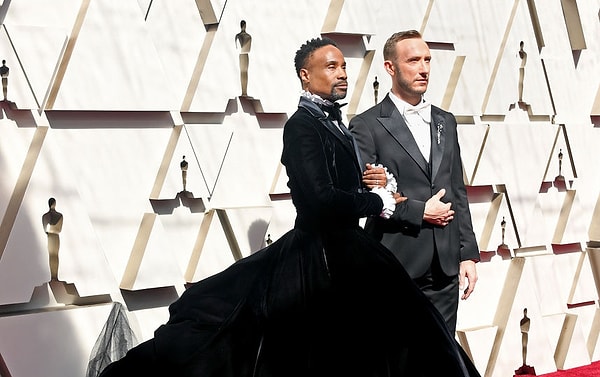 Наряд от Christian Siriano, в котором Портер появился на награждении премии «Оскар» в этом году, обсуждали едва ли не активнее, чем итоги самой церемонии.