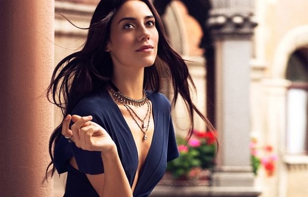 7. Джансу Дере