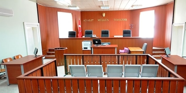 Anne ve babaya 'aile hukukundan kaynaklanan yükümlülüğün ihlali' davası