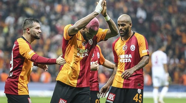 Şampiyonlar Ligi A Grubu'nda ilk aşamanın tamamlanmasına kısa süre kala, Galatasaray evinde Real Madrid'i ağırlıyor!