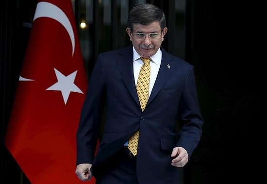 Davutoğlu'nun İstanbul'da Kiraladığı Ofis, Belediye Tarafından Mühürlendi