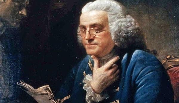 Azmiyle bir çağ atlatan Benjamin Franklin'in en büyük açlığı her zaman eğitimdi. Hayatındaki zor şartlara inat eğitime ve bilime olan inancını yitirmeyen bilgenin hayatına gelin daha yakından bakalım...