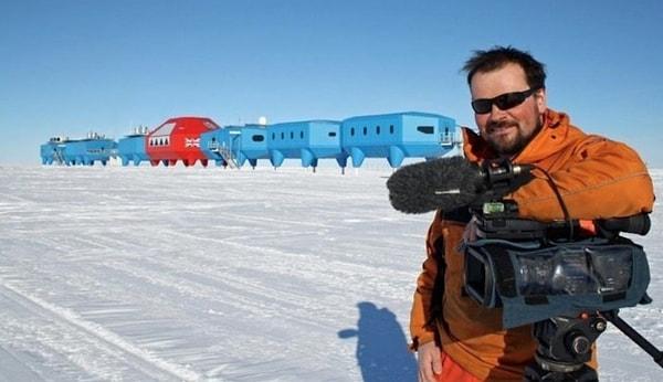 13. 2012 yapımı korku filmi South of Sanity, tamamen Antarktika'da çekilmiş ilk uzun metrajlı filmdi.